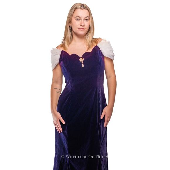 Vintage 80s Snow White Inspired Designer Dress - Picture 8 of 13